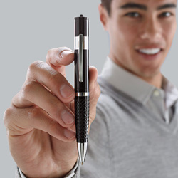 HD Video Pen- ручка со встроенной видеокамерой.