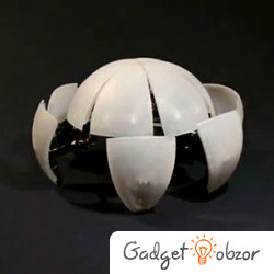 робот норвежец электронный глобус танцует